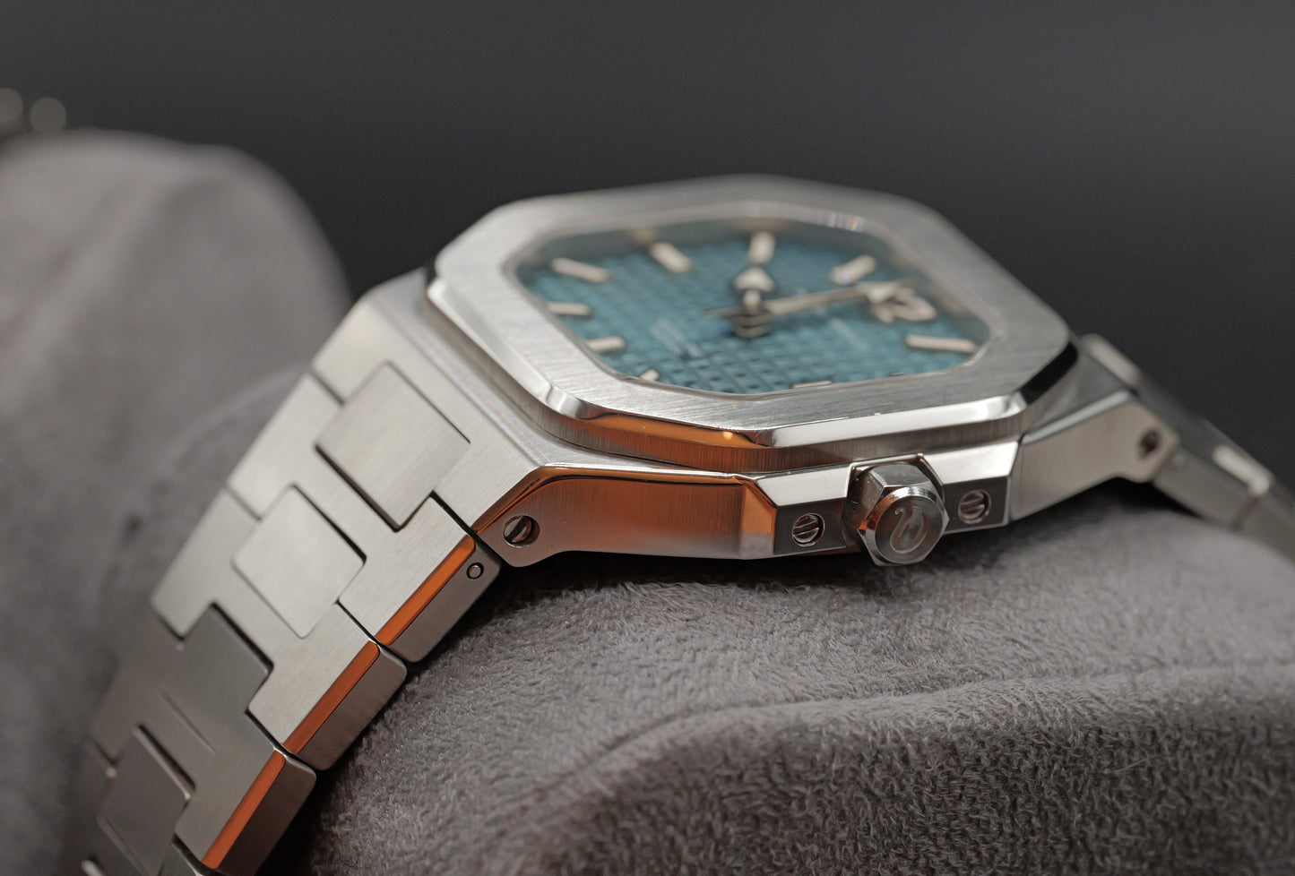 Model One - Santorini Blue
